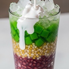 Che ba mau three-color dessert